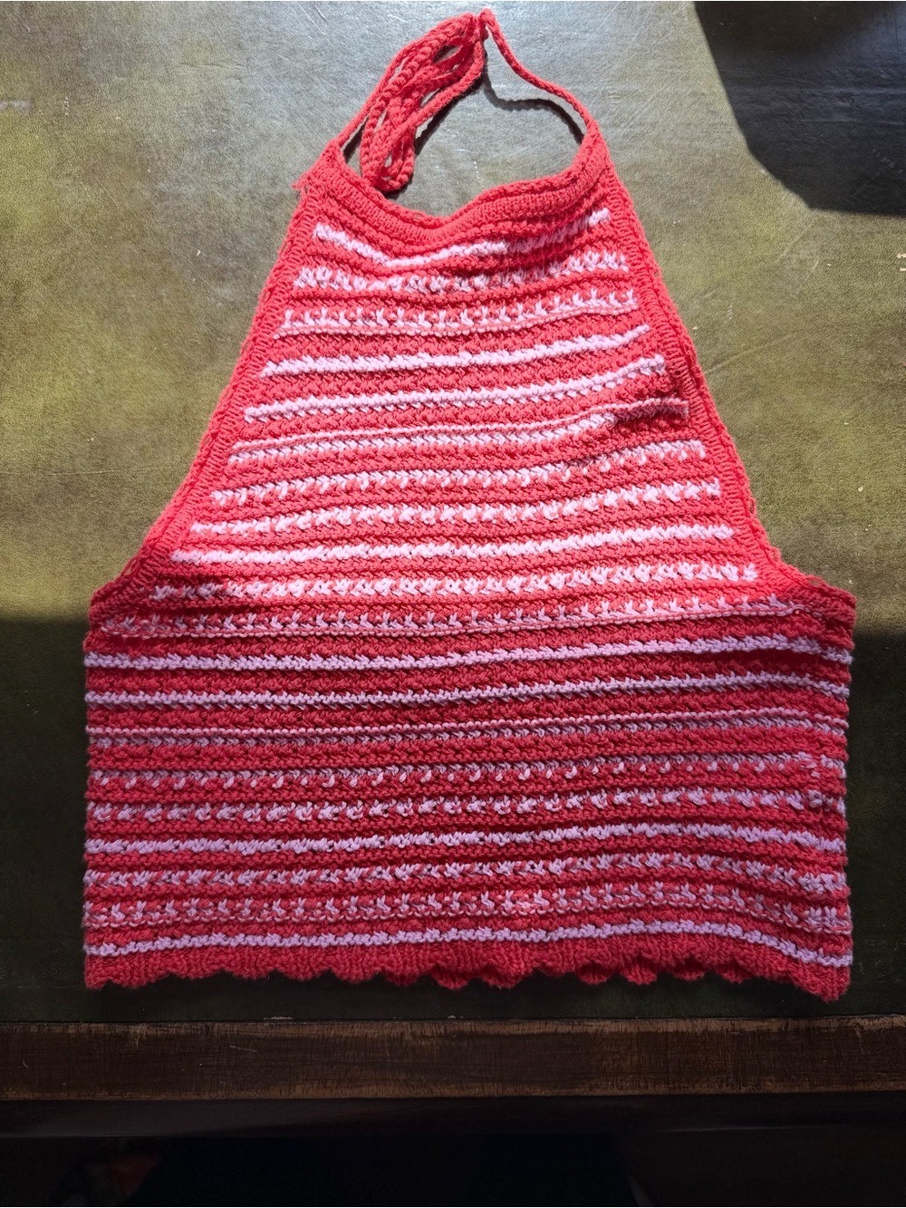 Urban Outfitters Crochet Halter Crop Top Coral Pink Striped Size Large - Picture 8 of 9